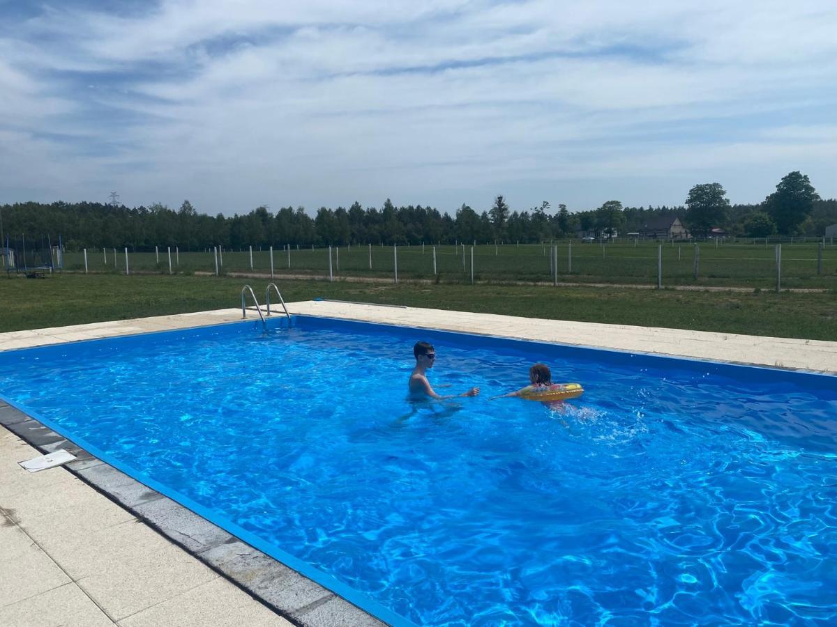 Hotel Noce I Dnie à Postołowo Extérieur photo